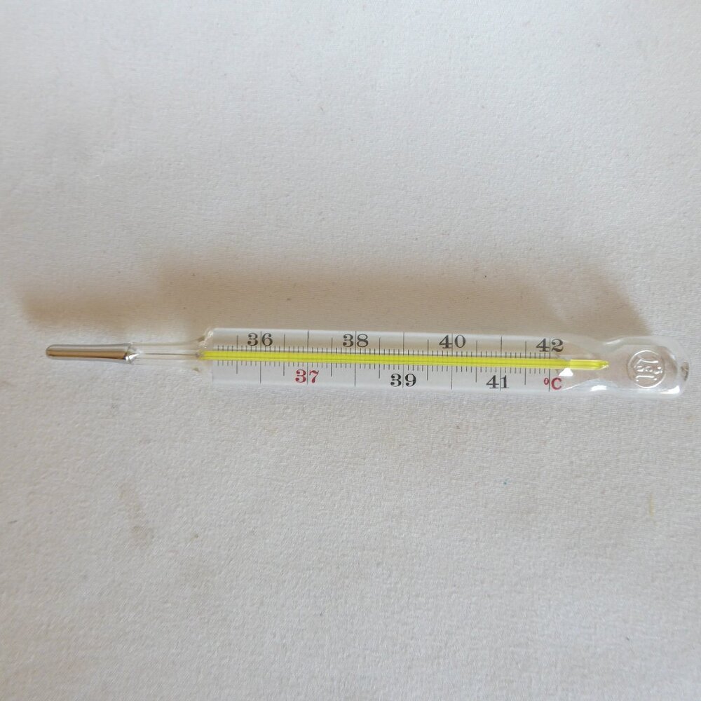 VINTAGE 5” GERMAN MEDICAL GLASS THERMOMETER MERCURY “LOMA” CELSIUS - Picture 8 of 9